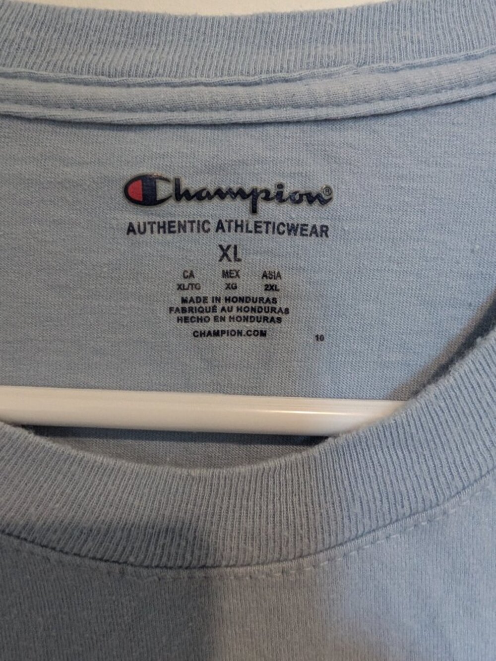 Champion Branded Light Blue Tee Shirt - Size XL - Picture 3 of 3